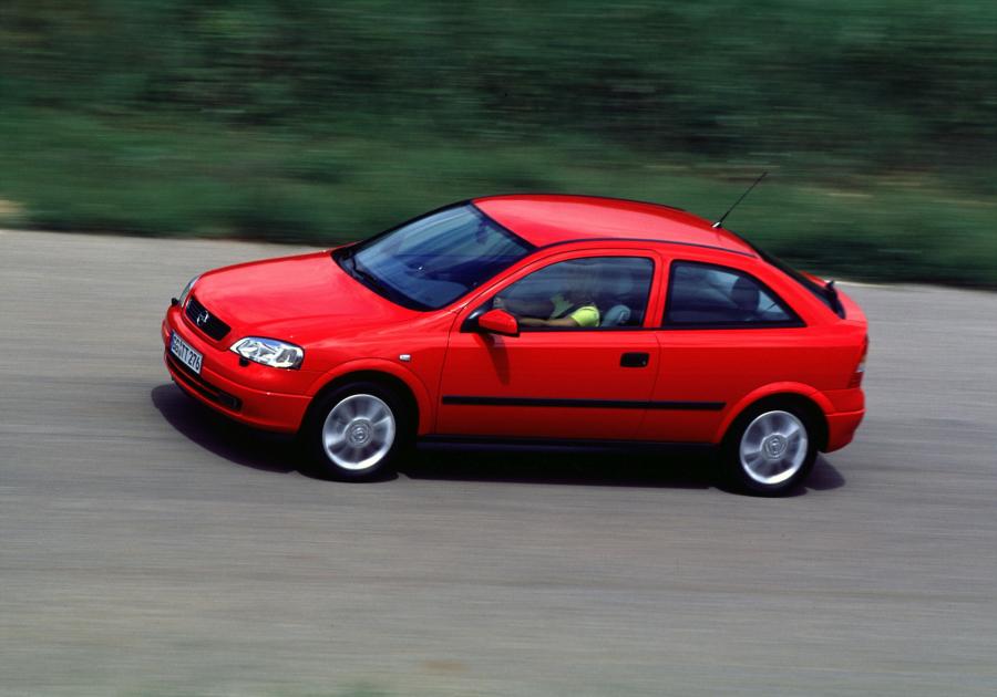  Opel Astra 3-Door (G) 1998 года  (фото 29 из 36)